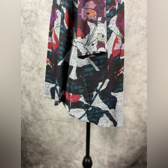 Inoah USA Gray Floral Patterned 3/4 Sleeve Women's Top Size M - Picture 6 of 8